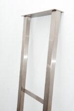 <strong>Floor-to-Ceiling Mounted Frame <br/>Magnum Bottles<strong> - Image 2