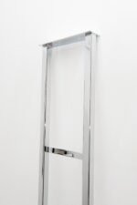 <strong>Floor-to-Ceiling Mounted Frame <br/>Magnum Bottles<strong> - Image 4