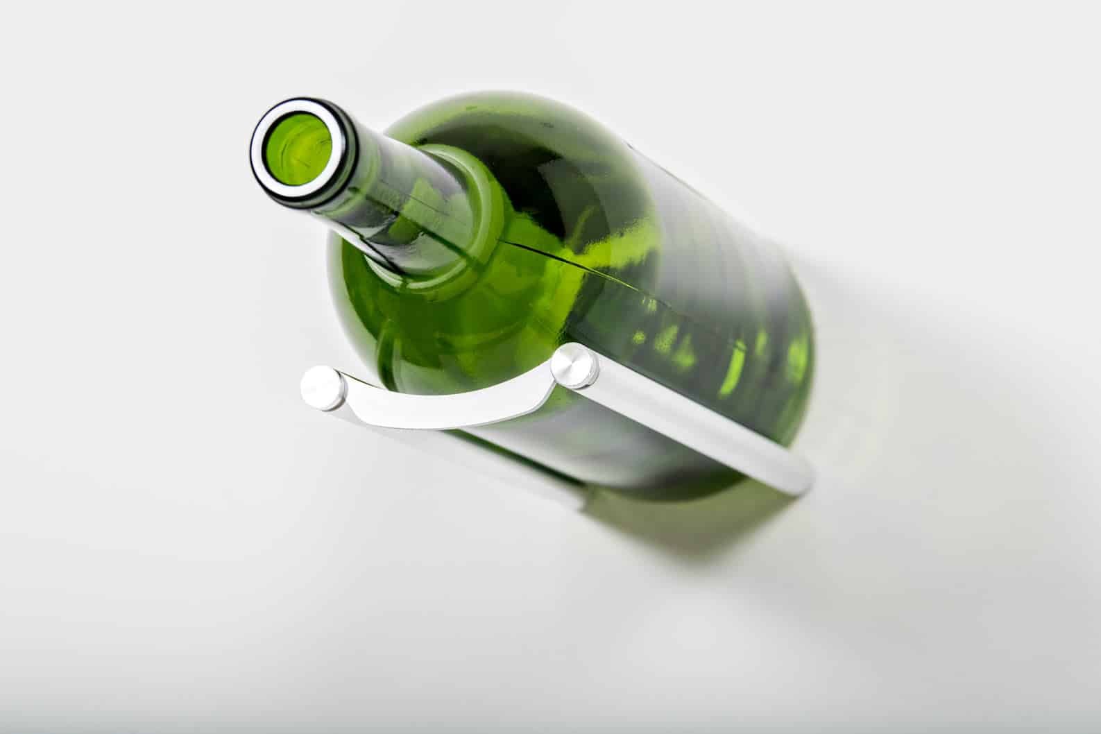 VR-MAGa.jpg <strong>Vino Series <br />Magnum Rails <br />1 Bottle Metal Wine Rack<strong> - Image 1